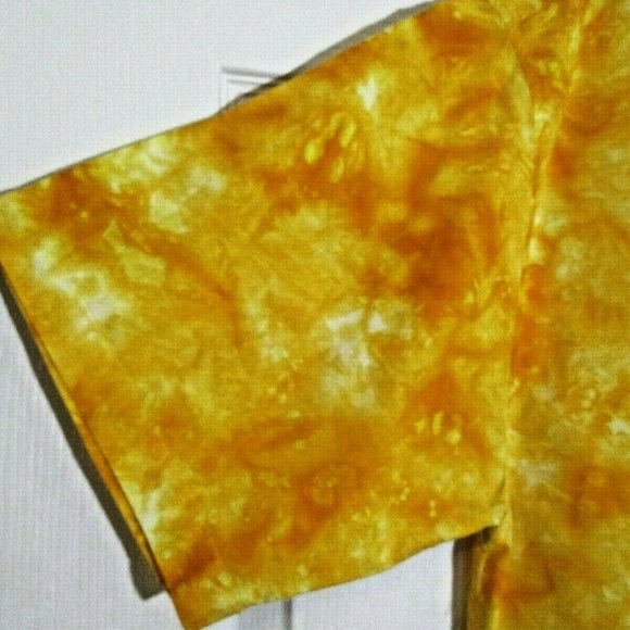 Mens Tie Dye Batik Hawaiian Shirt sz XL Bright Yellow w Blue Petroglyphs - Picture 7 of 9